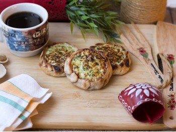 Перепечи с курицей и шпинатом 75 гр.